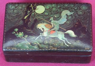 Old Lacquer Box / Don Quixote.  Cervantes/ussr Kholui Art Painting Russian Signed