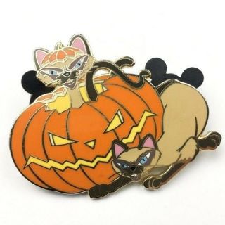 Disney Lady And The Tramp Si Am Cats Halloween Jack O Lantern Limited 250 Pin