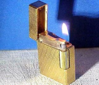 Gold Plated S.  T.  Dupont Paris,  France Lighter Ev9453,  Vtg 1960s