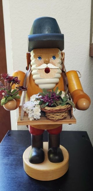 Erzgebirgische Wooden Smoker Flower Man.  Great Shape