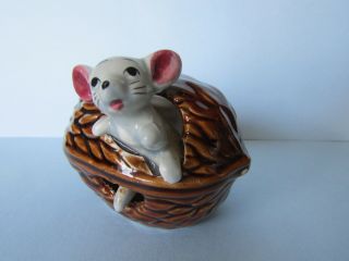 FAB RARE VINTAGE c1960s RETRO MOUSE IN A NUT NUTSHELL ORNAMENT 2