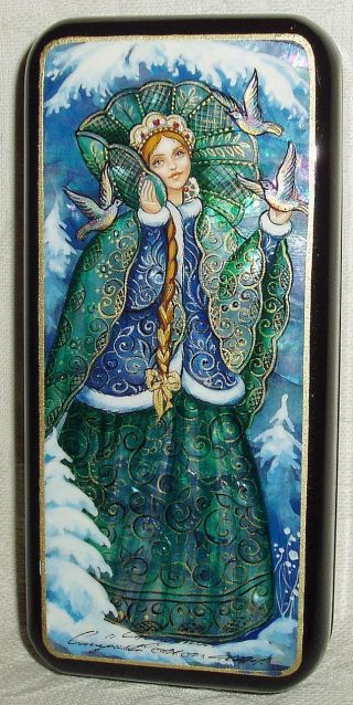 Russian Lacquer Box Mother Of Pearl " Snow Maiden With Birds " Hand Painted