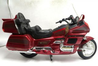 Large 1/6 Scale Guiloy Honda Gold Wing 1500 Se Metal & Plastic Motorcycle Model