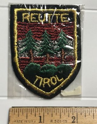 Reutte Tirol Tyrol Austria Fir Trees Coat Arms Souvenir Embroidered Patch Badge
