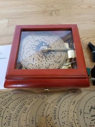 Mr.  Christmas Holiday Symphonium Music Box Electric with 16 Discs 1999 Near 3
