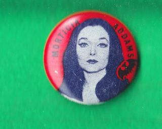 1964 Filmways Green Duck Addams Family Pins Red Morticia Addams Nm