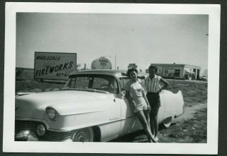 Vintage Car Photo Pretty Girls 1954 Cadillac Fireworks Sign Gas Station 979006