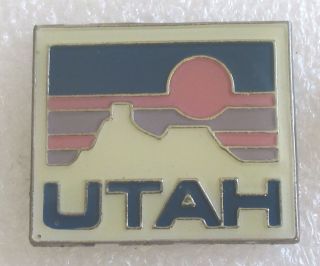 Vintage State Of Utah Tourist Travel Souvenir Collector Pin