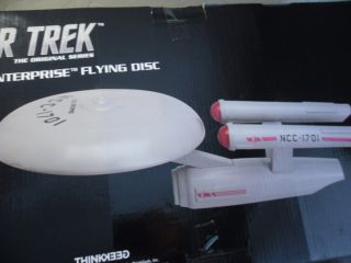 Thinkgeek Star Trek USS Enterprise NCC - 1701 Flying Disc Frisbee MIB 4