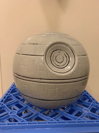 Star Wars Death Star Cookie Jar Ceramic Lucasfilm Disney Thinkgeek 8.  5 " Diameter