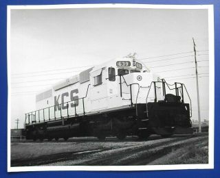 Gm/emd Electro - Motive Kcs Kansas City Southern Sd40 - 2 Locomotive Builders Photo