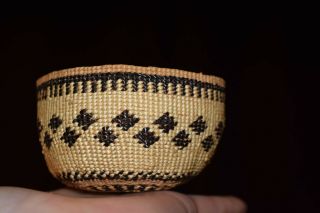 Fine Small Northern California Hupa Karuk Yurok Indian Basket Native American