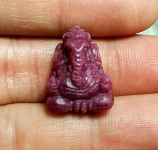 Hand - Made Hindu God Ganesh / Ganesha Carving Amulet From Natural Africa Ruby
