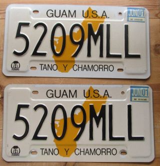 Guam 2001 Tano Y Chamorro License Plate Pair - 5209mll