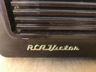 Vintage RCA Victor Victrola Golden Throat Bakelite Tube Radio 4 - X - 551 2