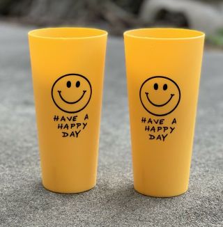 Two Vintage Retro Have A Happy Day 1970’s Plastic Glasses Tumblers Smiley Face