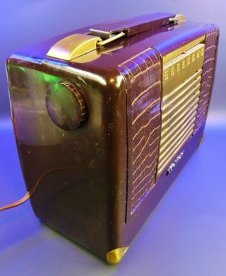 Vintage RCA Victor Model BX - 57 Tube Radio 4