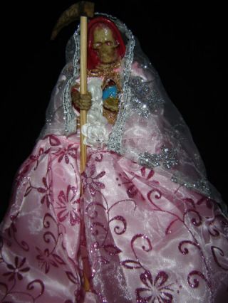 110 Wearing Color Dress Pink 12 " Statue Santa Muerte Santísima Consejera Curada