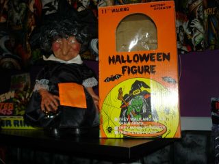 Vintage 1989 Sancho Walking Witch Monster Motionette Box Halloween Prop Video