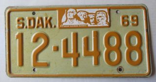 South Dakota 1969 Bon Homme County License Plate Quality 12 - 4488