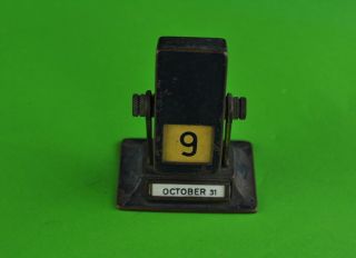 Vtg Old Russian Table Perpetual Desk Calendar Date Month