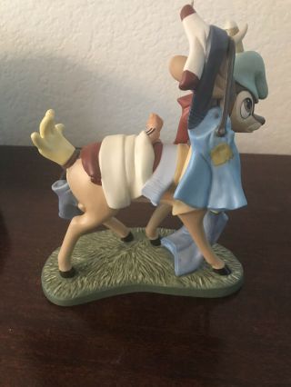 4002437 WDCC Snow White Deer with Laundry ' Spring Cleaning ' Figurine - RETIRED - 3