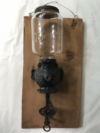 Arcade Crystal No.  3 Coffee Grinder / Cast Iron / Orig Glass Jar And Tin Lid