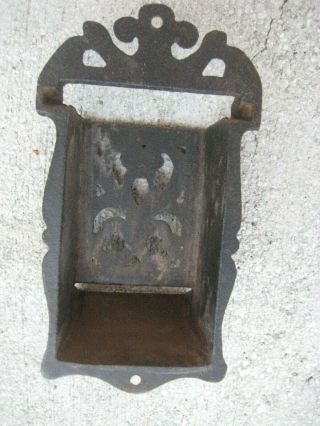 Antique Victorian / Cast Iron / Wall Mount / Match Holder - Dispenser 4