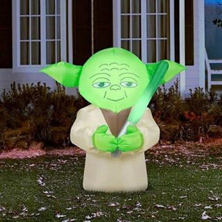 Disney 4.  5 Ft Star Wars Yoda Lighted Airblown Inflatable Party Decoration