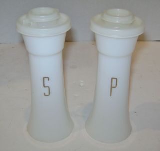 Tall Vintage Tupperware Salt And Pepper Shakers With Lids Hourglass 6 "