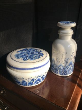 Rare Vintage Set Of 2 Estee Lauder Porcelain Youth Dew Blue White Containers