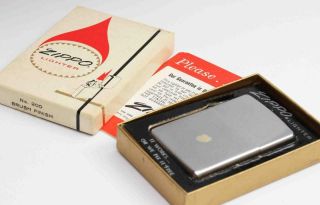 1972 Vintage Zippo Lighter W/ Box & Paper