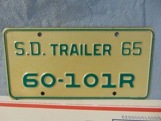 1965 South Dakota License Plate Trailer Travel Mount Rushmore