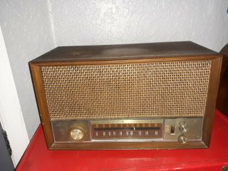 Vintage Zenith Long Distance Tube Radio Mid Century