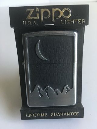 2000 Marlboro Moon Over Mountains Zippo Lighter