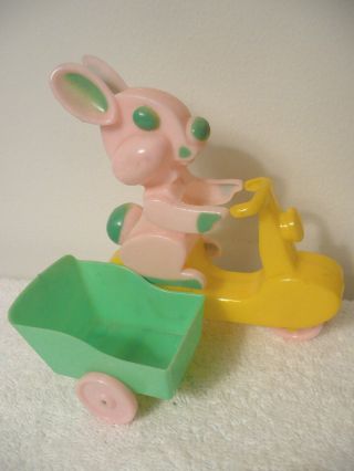 Vtg Rosbro Hard Plastic Easter Bunny Rabbit Riding Scooter/ Sidecar Candy Dish