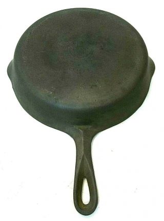 Griswold - Cast Iron Skillet No.  8 - Erie Pa - 704 U - Small Logo - - Guc