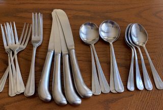 Stanley Roberts Jefferson Manor Stainless 20 Pc Set For 4