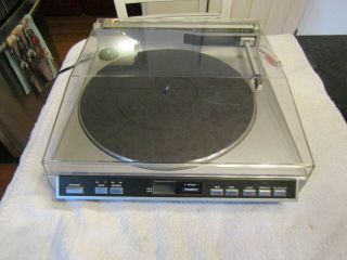 Realistic Lab - 2000 Linear Automatic Direct Drive Turntable Record Player