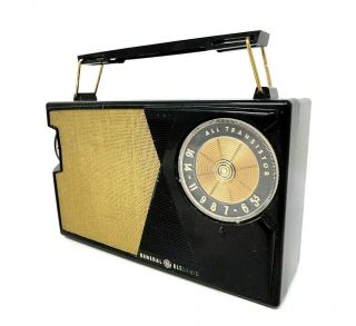 Vintage General Electric Transistor Radio - Black & Gold - Model P - 807e Vrr072
