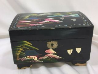 Vintage Japan Hand Painted Black Lacquer Jewelry Box 26494