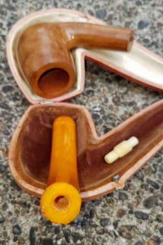 Unsmoked Antique Briar Tobacco Pipe with amber stem 5