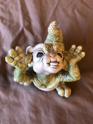 Razz Dragon Keep Sculpture Ceramic Figurine With A Swarovski Crystal 5110