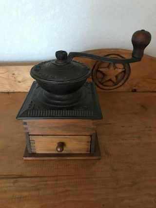 Antique Arcade Mfg.  Favorite Mill Wooden Box Coffee Grinder – Possibly 1800s
