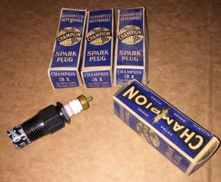 Nos Champion 31 1/2” Pipe Thread Spark Plugs Antique Car Truck Ford T Tt Engine