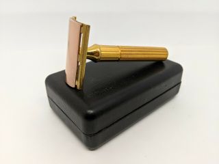 Vintage Gillette Gold Tech Double Edge Safety Razor 3 - Piece With Case