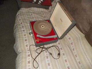 Vintage Silvertone 4 Speed Tube Record Player Model 9232 Phonograph FSH 4