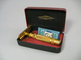 Vintage Gillette Gold Tone Open Comb Safety Razor W/ Box Blue Blades