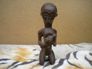Tribal Attribution Wood Carving Chokwe Maternity Figure From Angola