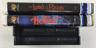 SET of 2 Warner Bros.  Animated 1977 THE HOBBIT 1978 THE LORD OF THE RINGS VHS 5